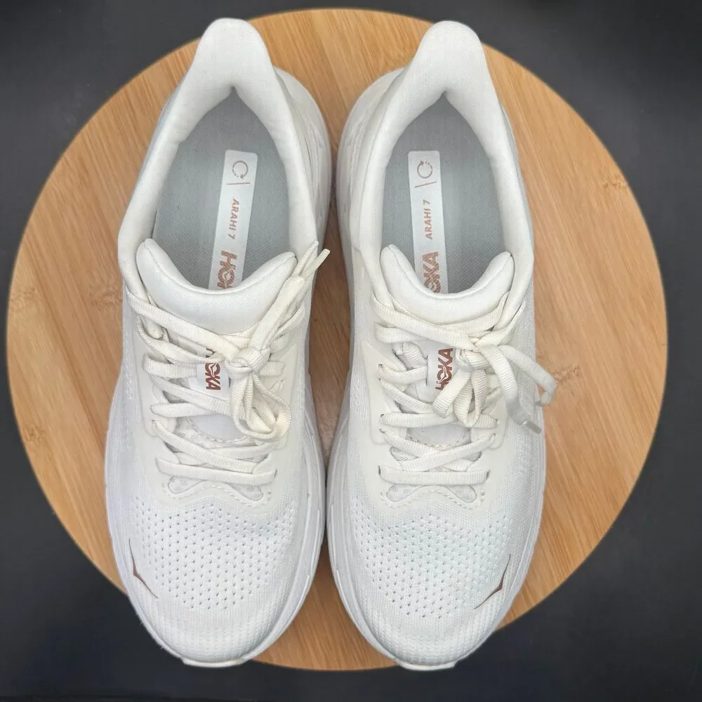 Hoka One One hoka one